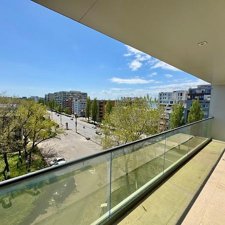 Sophia 3 Luxury Apartments Mamaia Bilik gambar