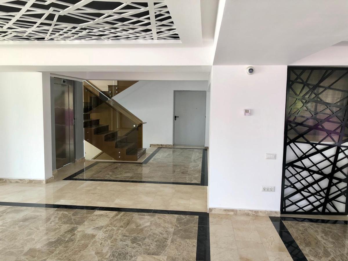 Sophia 3 Luxury Apartments Mamaia Luaran gambar