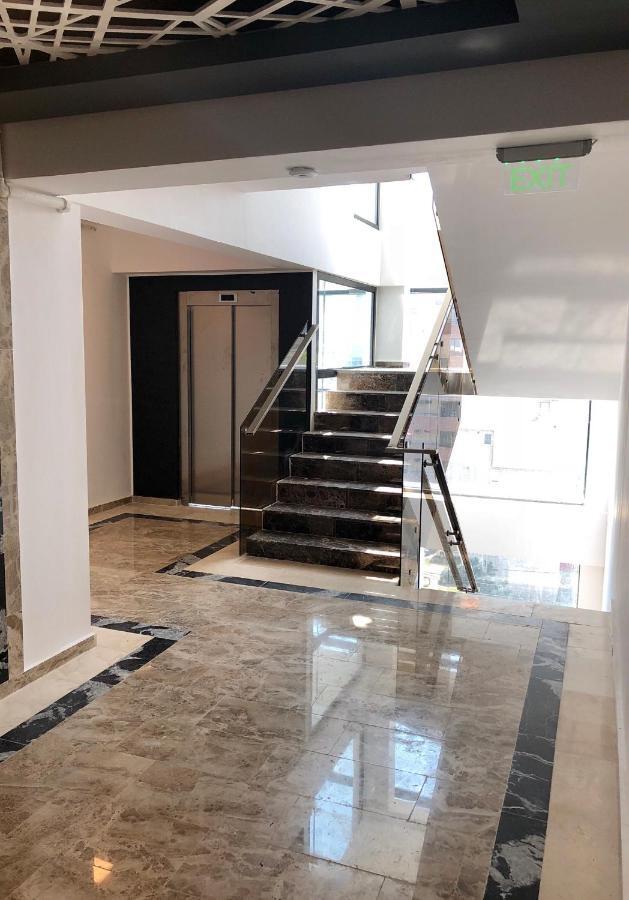 Sophia 3 Luxury Apartments Mamaia Luaran gambar