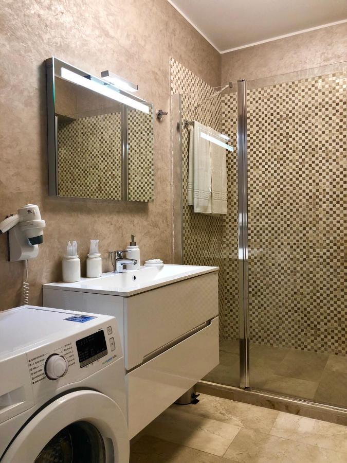 Sophia 3 Luxury Apartments Mamaia Luaran gambar